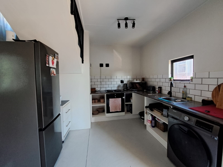 2 Bedroom Property for Sale in The Connifers Western Cape